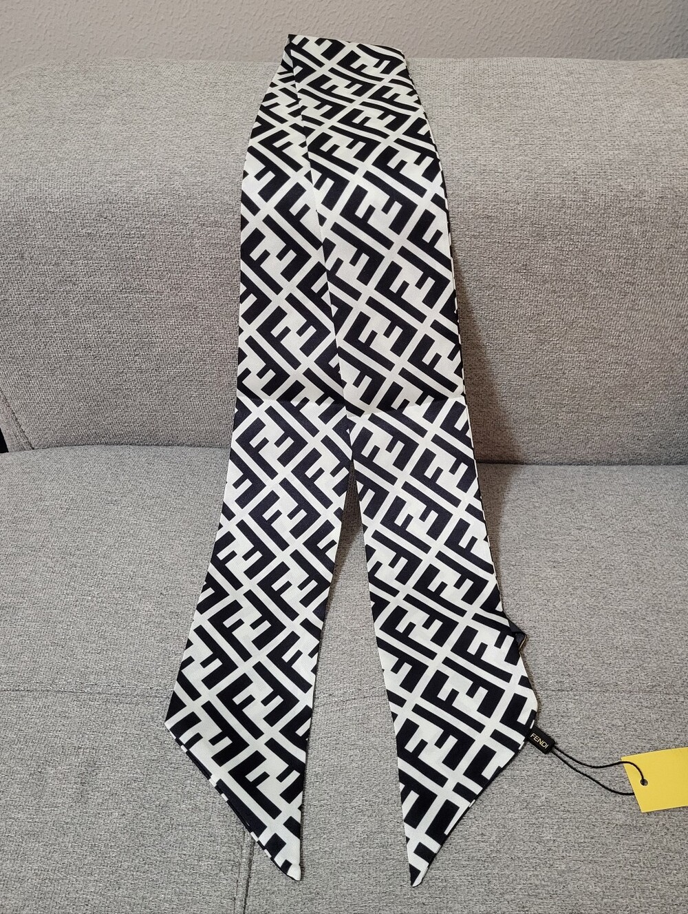 *SALE* Skinny Scarf Twilly NWT